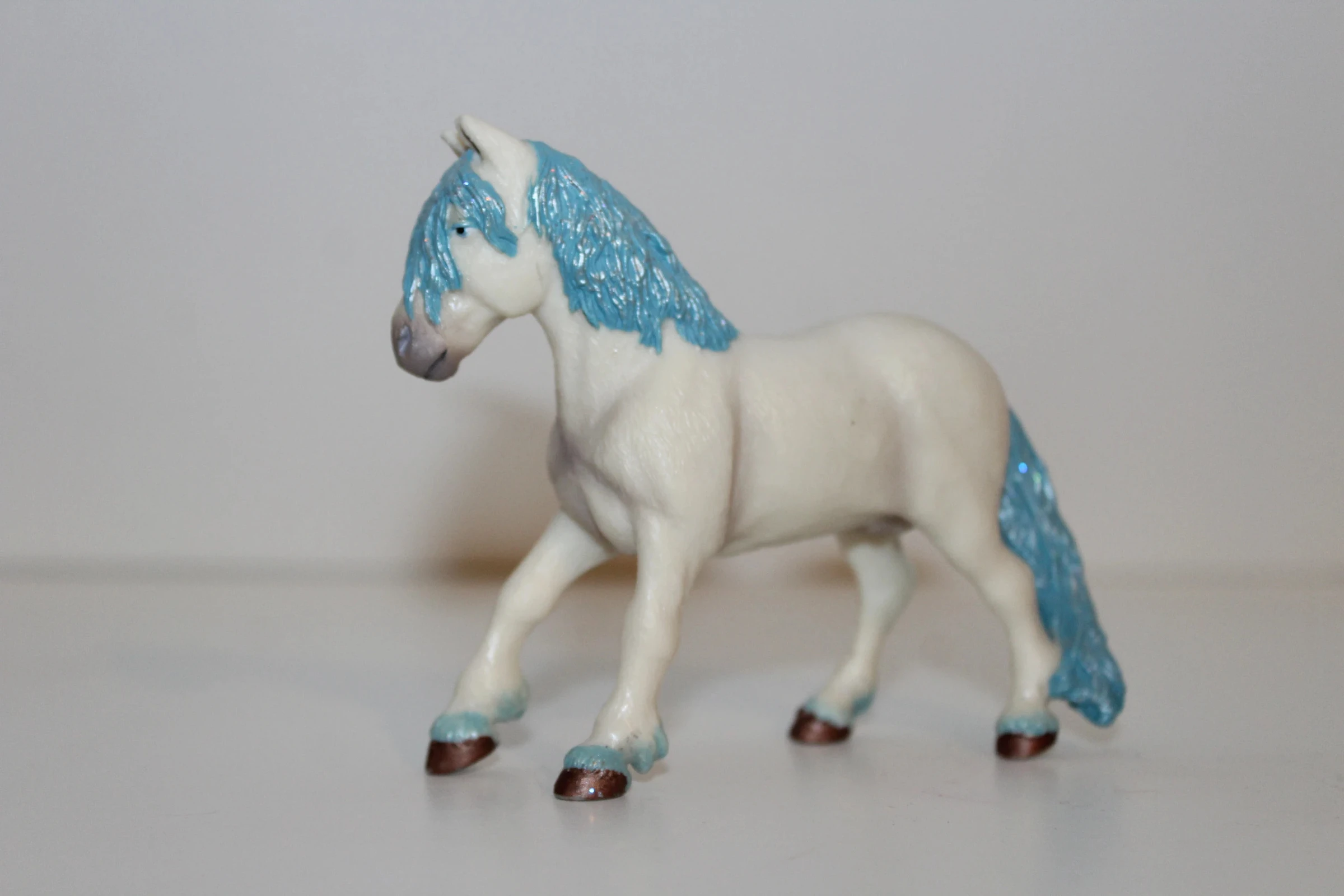 Figurine Cheval crinière bleu - Papo